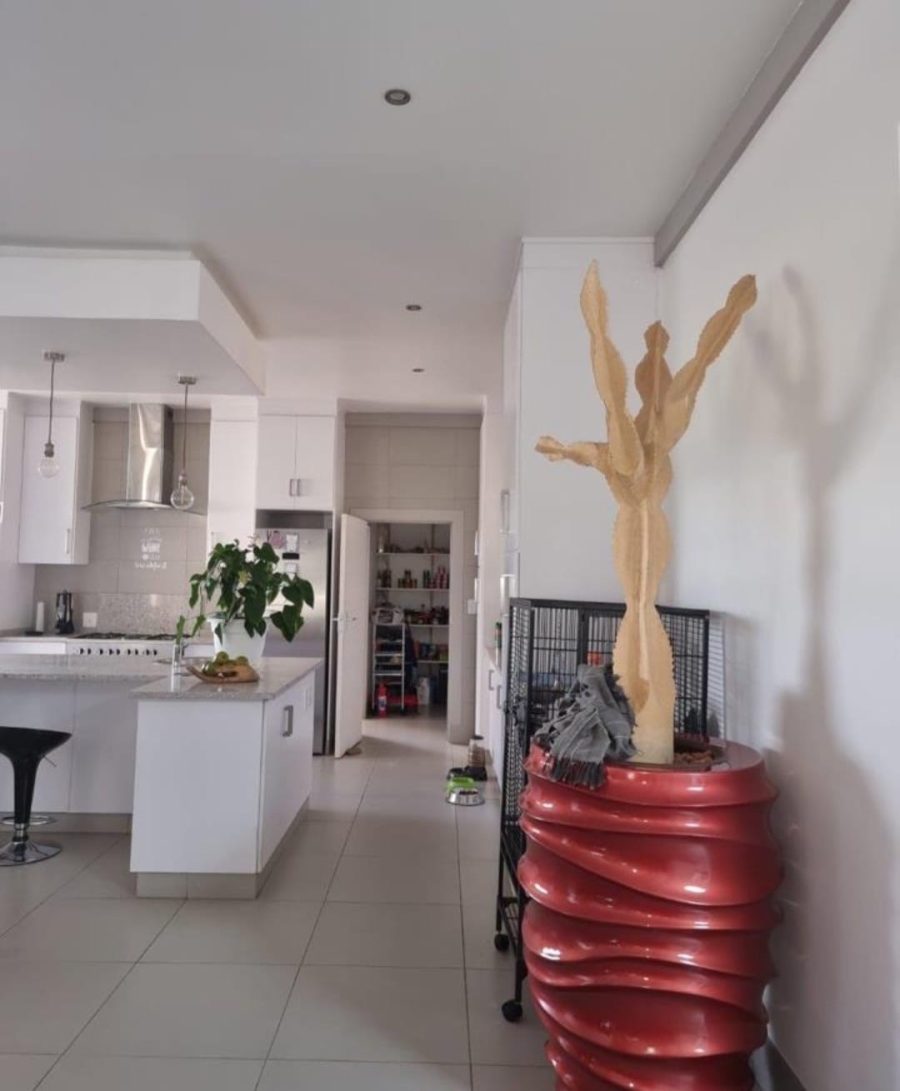 4 Bedroom Property for Sale in Wilkoppies North West